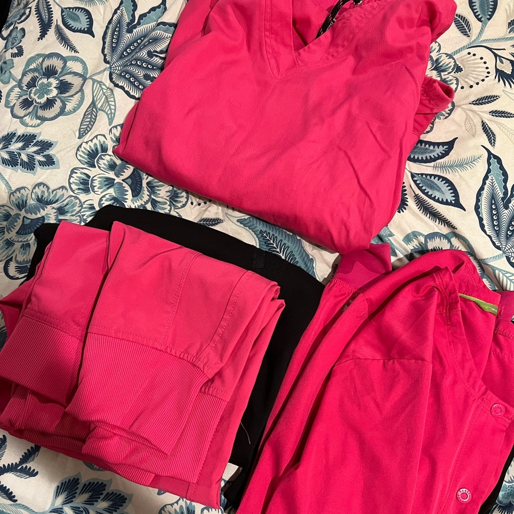 Scrub pants and jackets s and xs